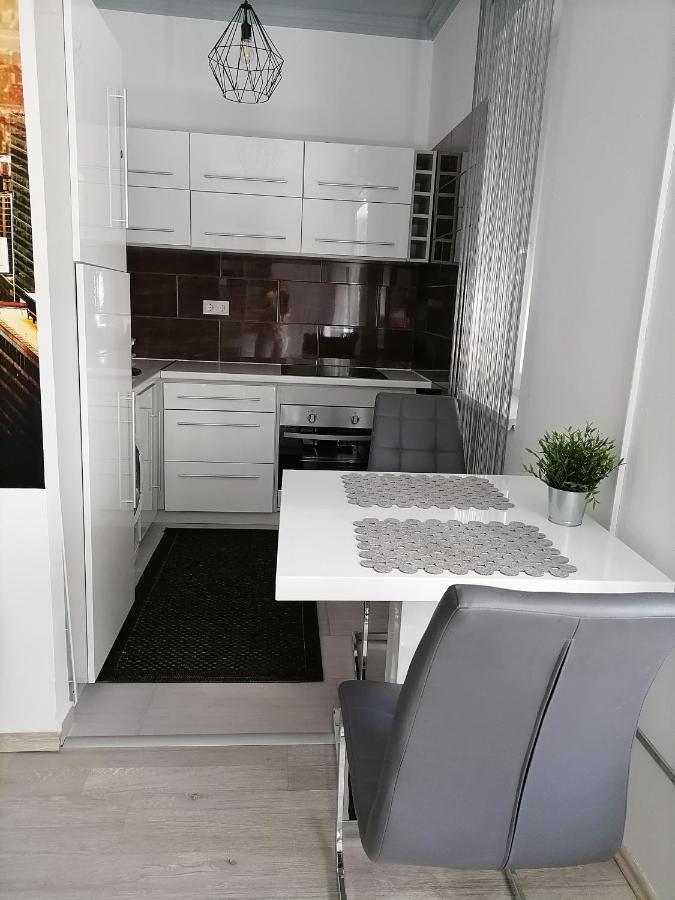 Merey Apartment Szeged Exterior foto